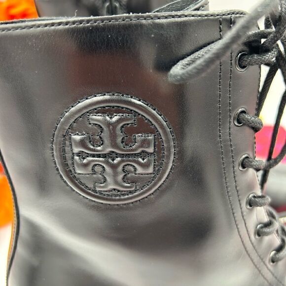 SOLD!!    Women’s Tory Burch, 50mm leather lug sole lace up boots, size 10.5. - Picture 8 of 11